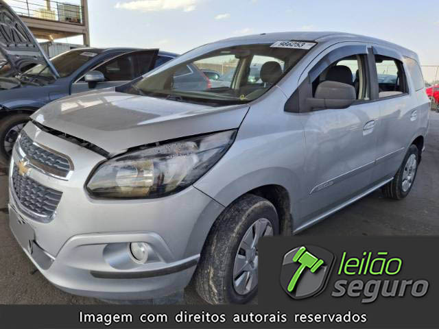 LOTE 043 CHEVROLET SPIN